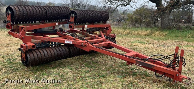 image for item EI0564 Farm Hand WP42  cultipacker