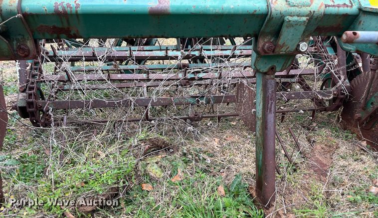 image for item EI0565 KMC  peanut harvester