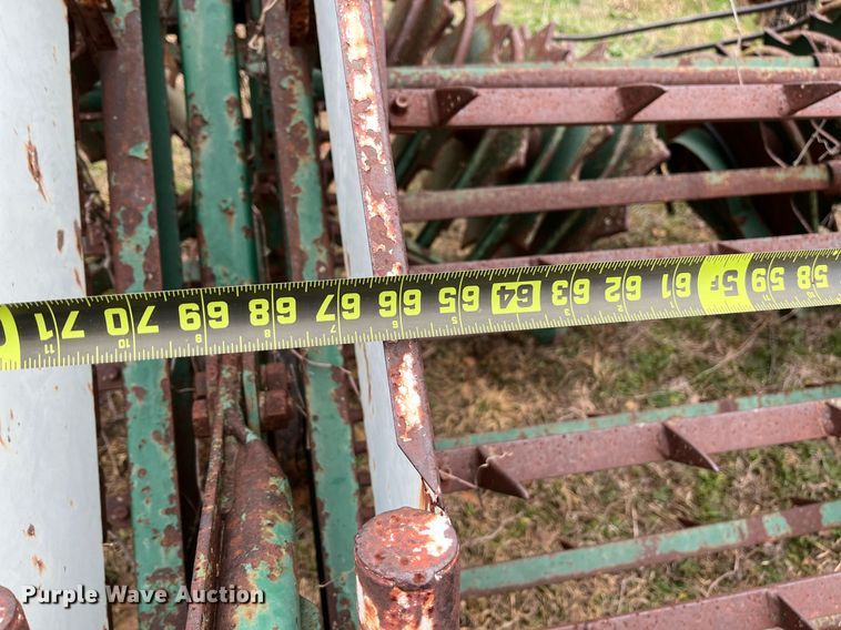 image for item EI0565 KMC  peanut harvester