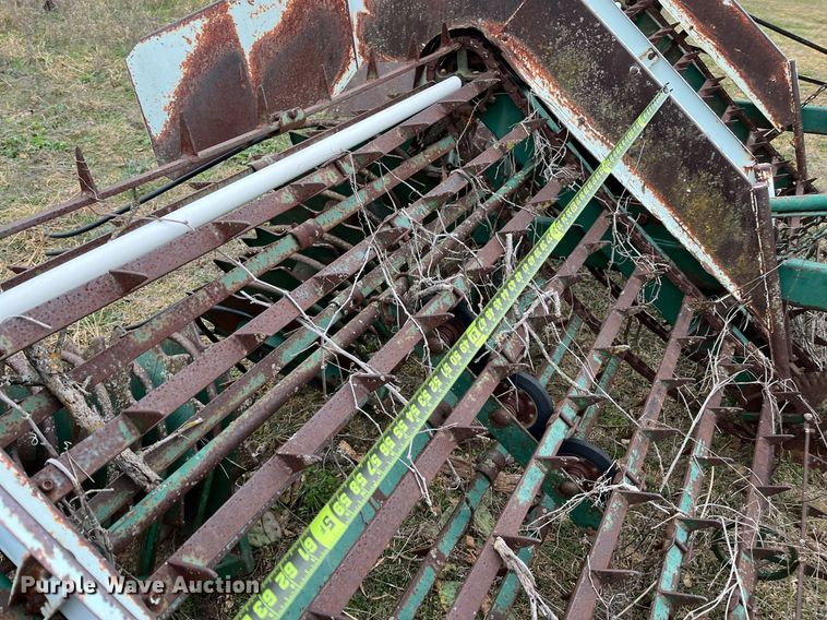 image for item EI0565 KMC  peanut harvester