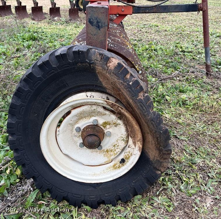 image for item EI0566 Sterling  soil packer