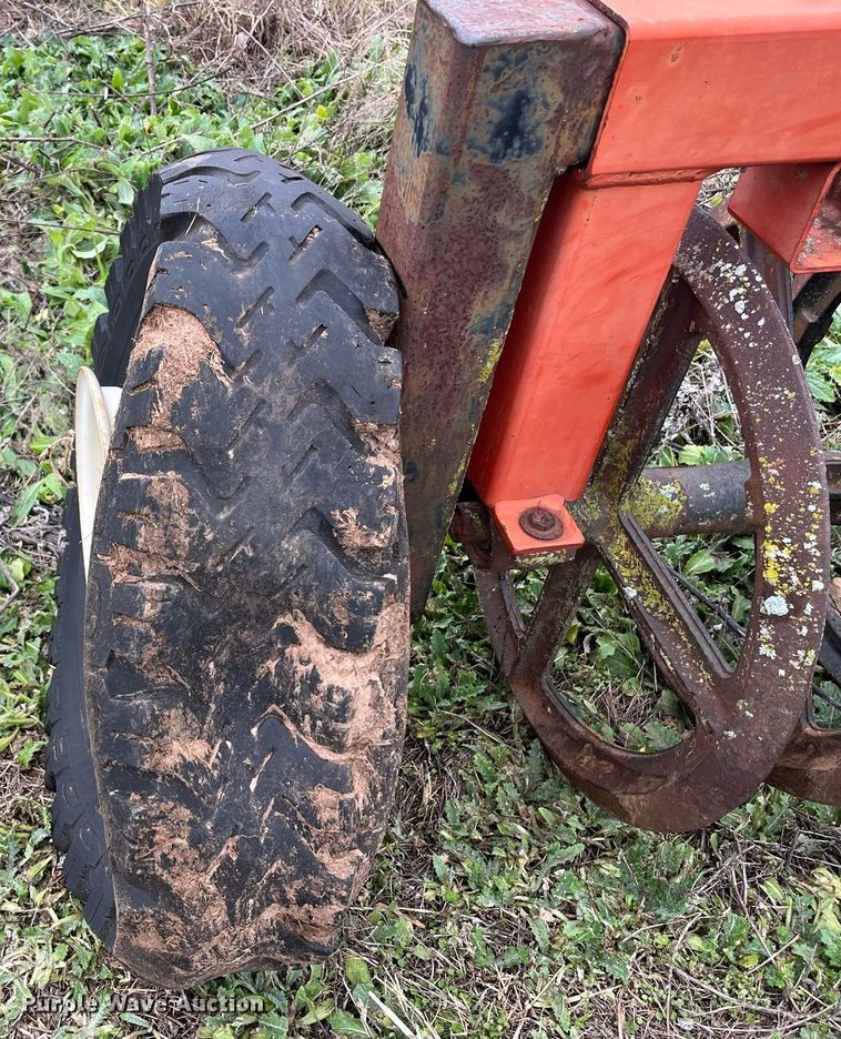 image for item EI0566 Sterling  soil packer