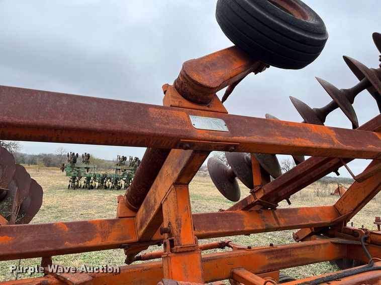 image for item EI0570 Miller  tandem disk