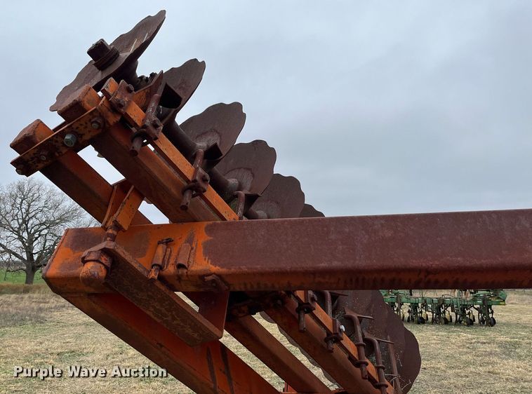 image for item EI0570 Miller  tandem disk