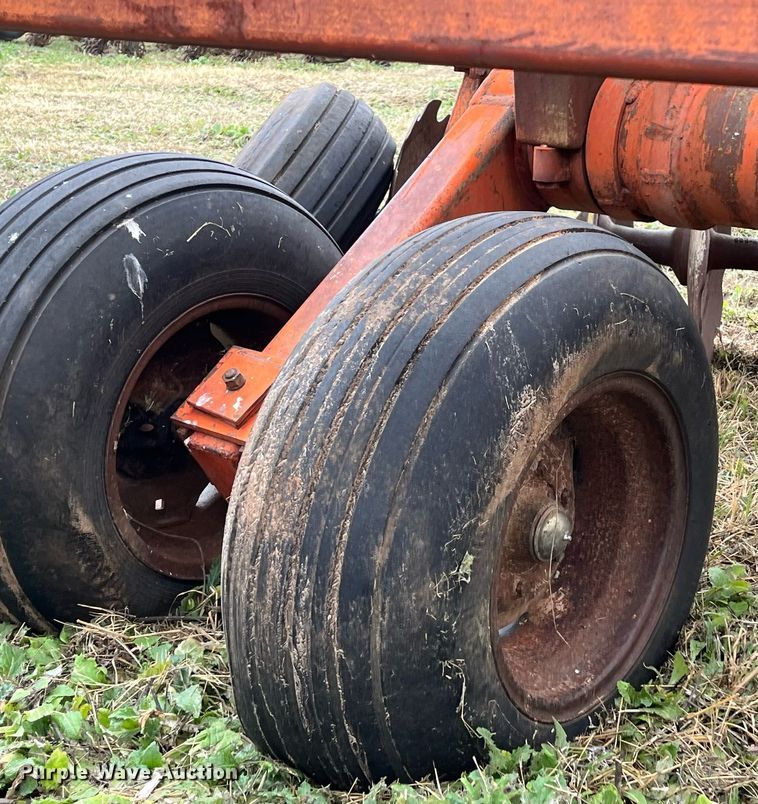 image for item EI0570 Miller  tandem disk