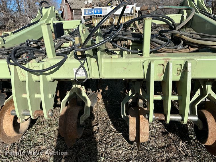 image for item EK9860 Orthman 1tRIPr strip-till