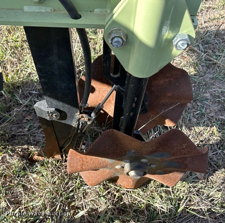 image for item EK9860 Orthman 1tRIPr strip-till