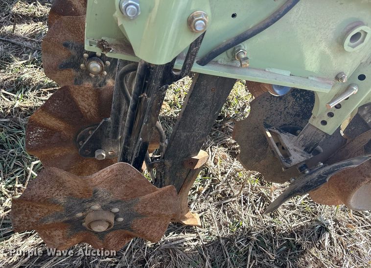 image for item EK9860 Orthman 1tRIPr strip-till