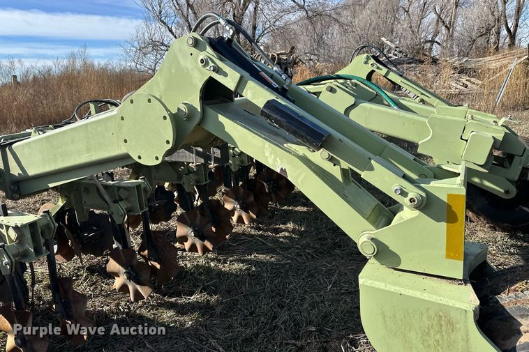 image for item EK9860 Orthman 1tRIPr strip-till