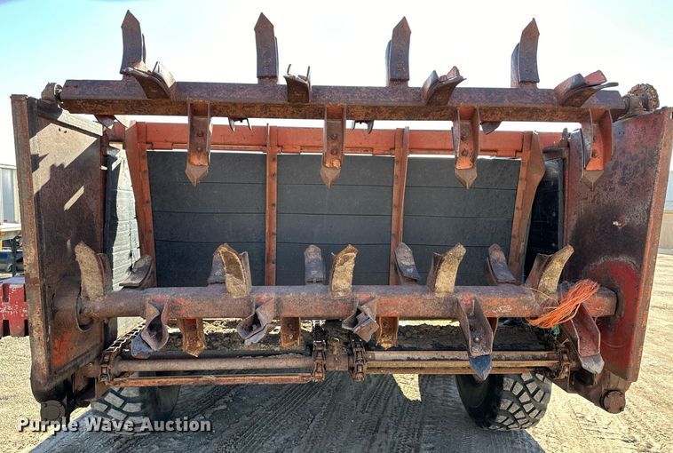 image for item EK9877 West Point Design TR20T  manure spreader