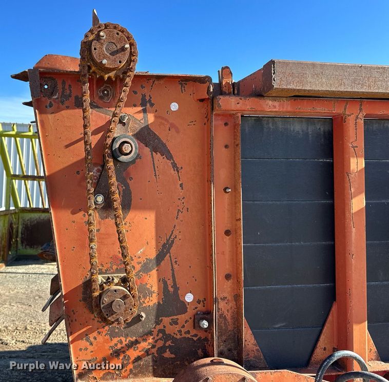 image for item EK9877 West Point Design TR20T  manure spreader