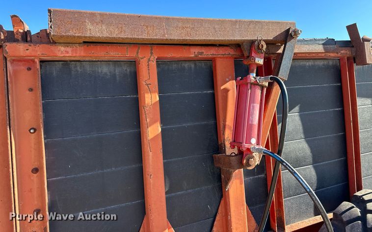 image for item EK9877 West Point Design TR20T  manure spreader