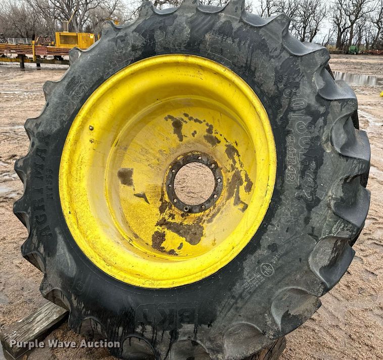 image for item EK9899 (4) John Deere 480/80R42 tires and wheels