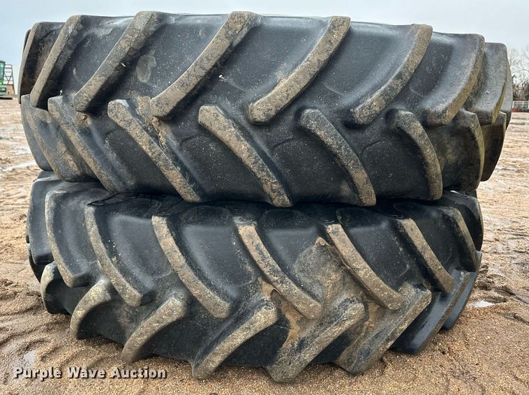 image for item EK9899 (4) John Deere 480/80R42 tires and wheels