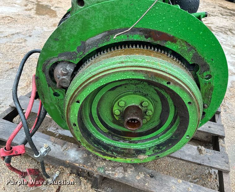 image for item EK9902 John Deere  engine