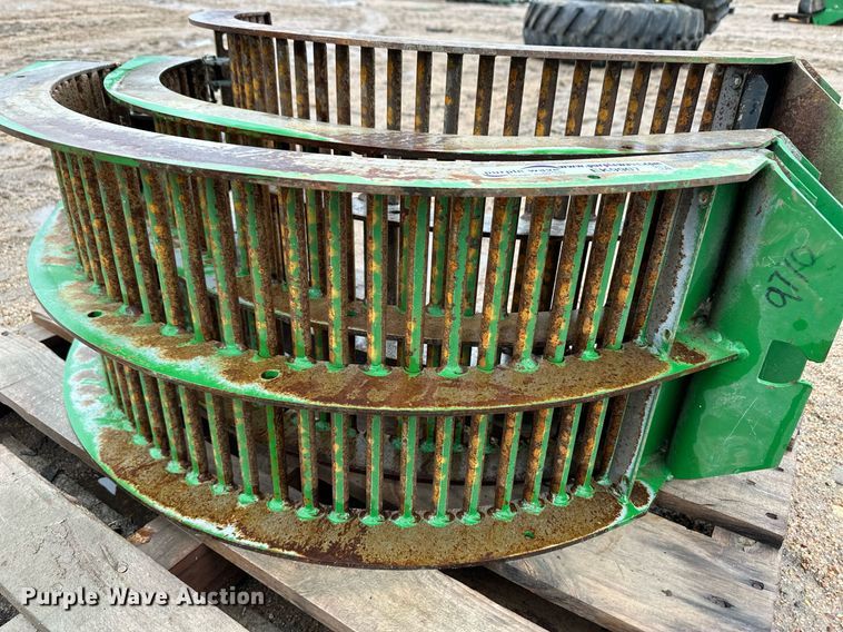 image for item EK9907 John Deere concaves