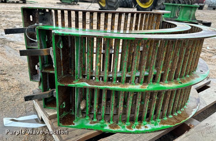 image for item EK9907 John Deere concaves