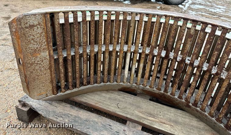 image for item EK9907 John Deere concaves