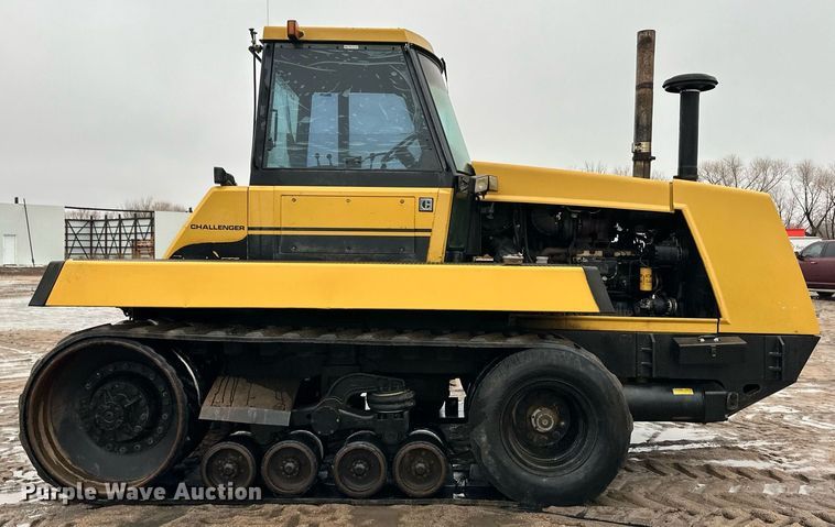 image for item EK9909 1987 Challenger 65 track tractor