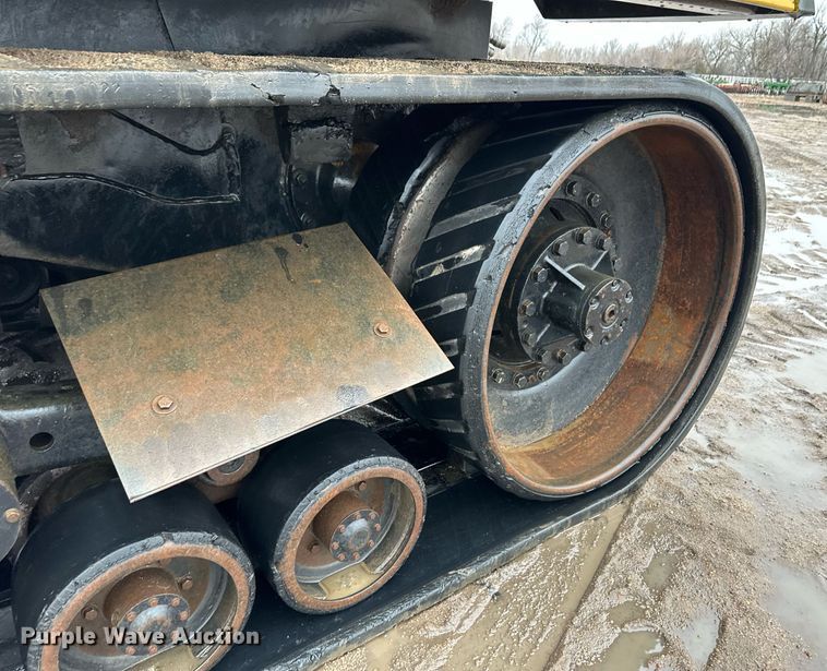 image for item EK9909 1987 Challenger 65 track tractor