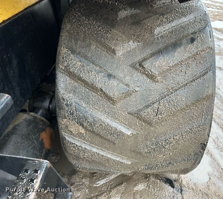 image for item EK9909 1987 Challenger 65 track tractor