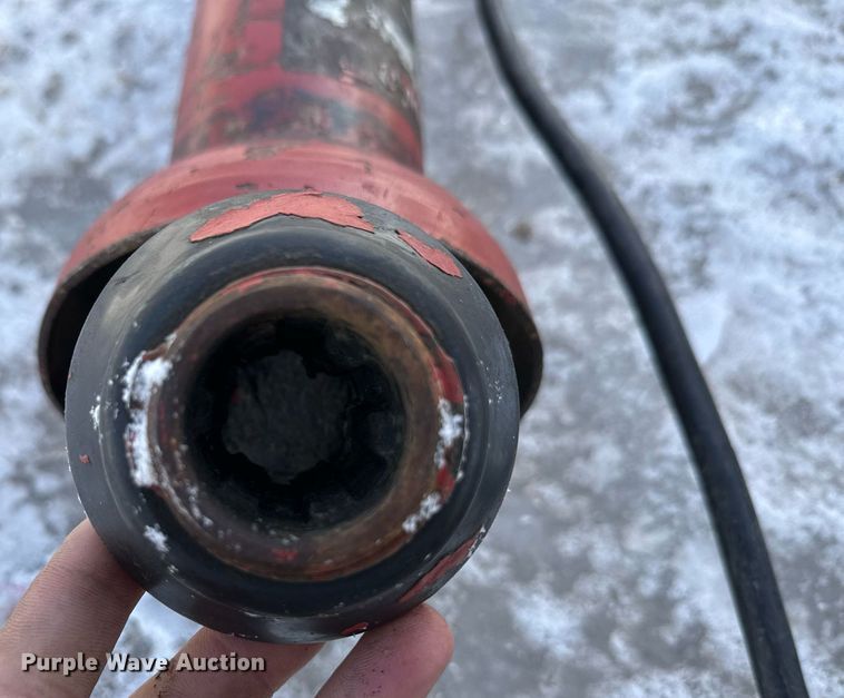 image for item EK9917 1994 New Holland New Holland  round baler