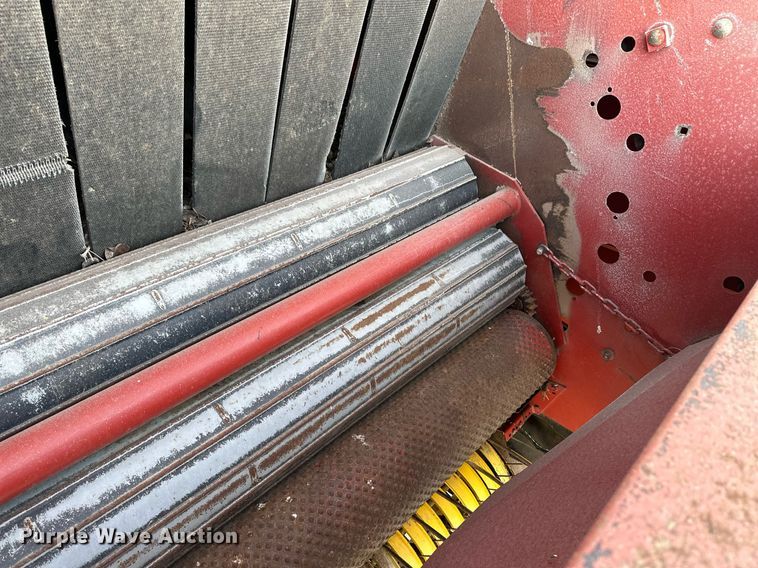 image for item EK9917 1994 New Holland New Holland  round baler