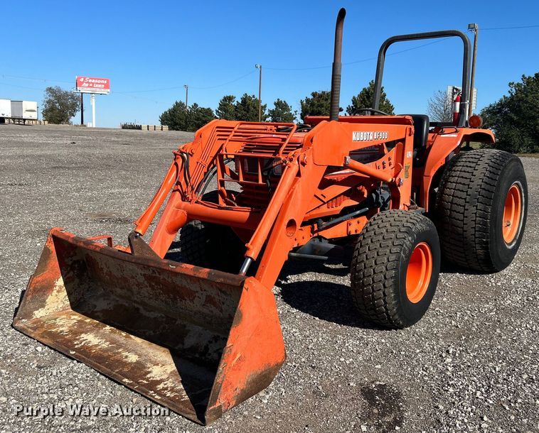 image for item KH9586 Kubota L4150DT  tractor