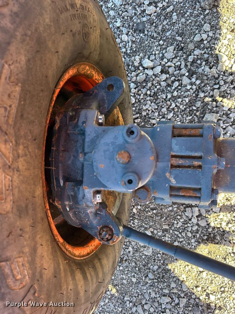 image for item KH9586 Kubota L4150DT  tractor