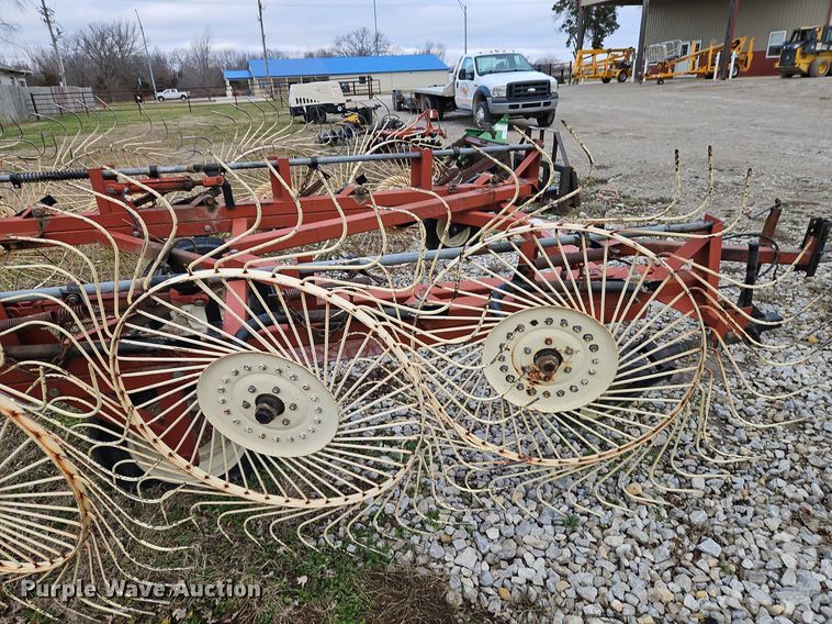 image for item LB9708 Hesston 3971  hay rake