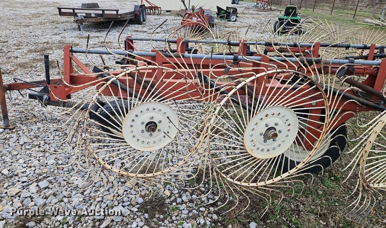 image for item LB9708 Hesston 3971  hay rake
