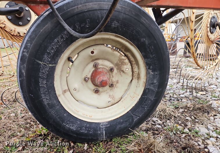 image for item LB9708 Hesston 3971  hay rake