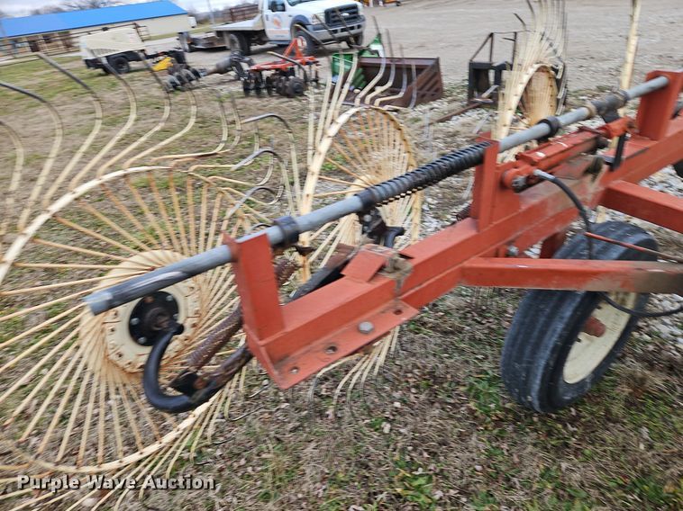 image for item LB9708 Hesston 3971  hay rake
