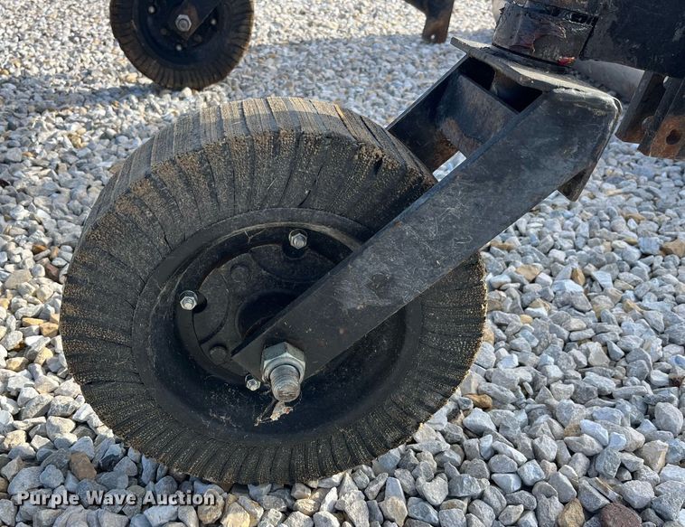 image for item LD9922 2015 Rhino RSM6H  flail mower