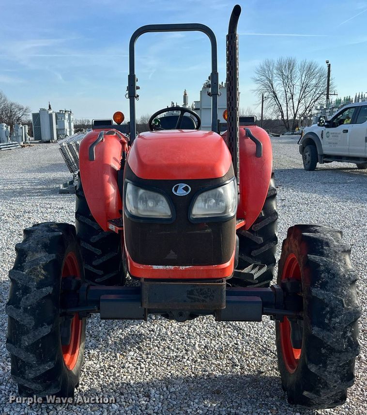 image for item LD9923 Kubota M5040D  MFWD tractor