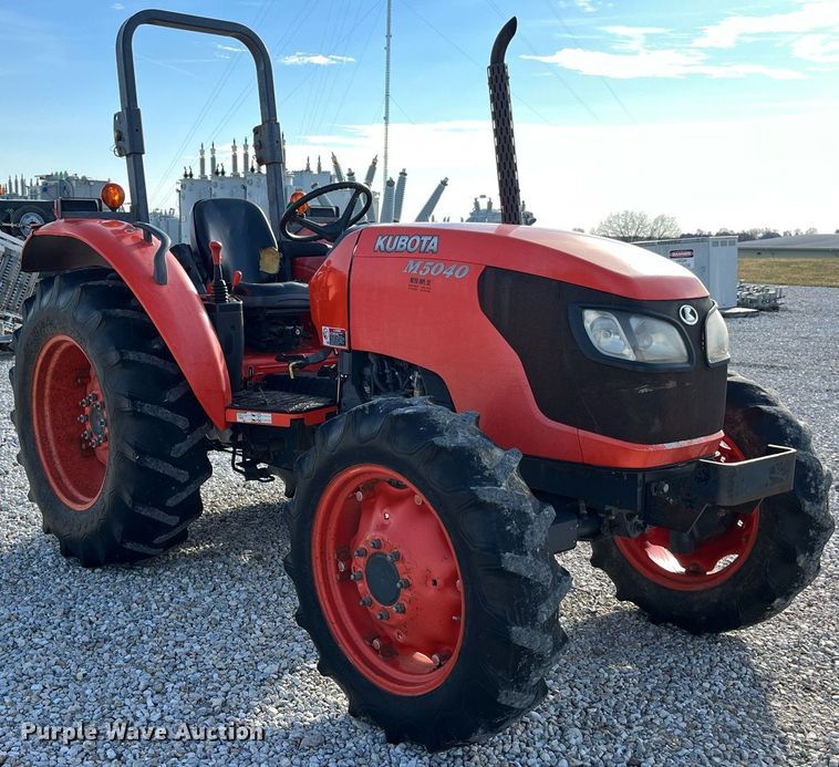 image for item LD9923 Kubota M5040D  MFWD tractor