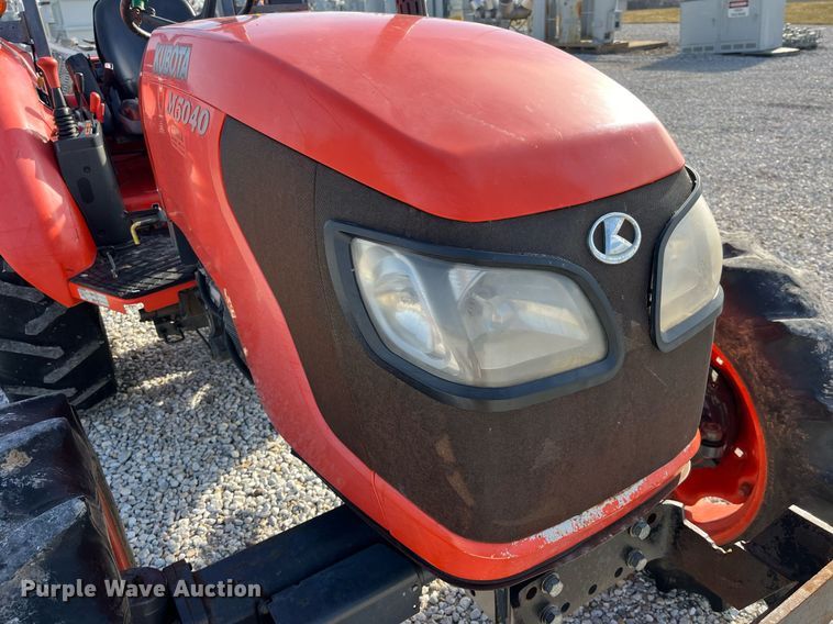 image for item LD9923 Kubota M5040D  MFWD tractor