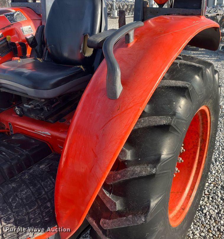 image for item LD9923 Kubota M5040D  MFWD tractor