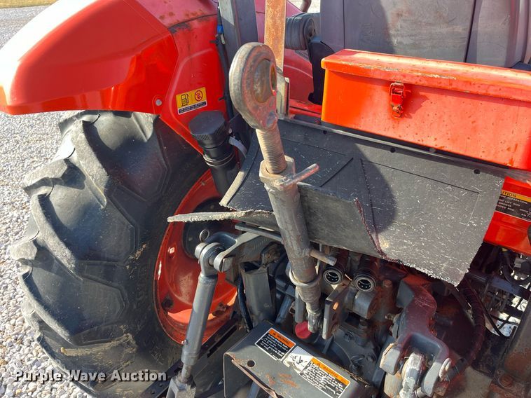 image for item LD9923 Kubota M5040D  MFWD tractor