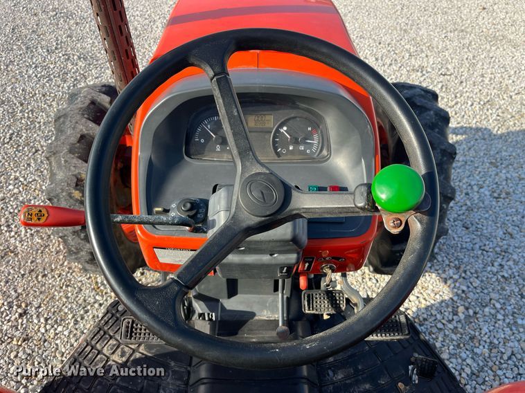 image for item LD9923 Kubota M5040D  MFWD tractor