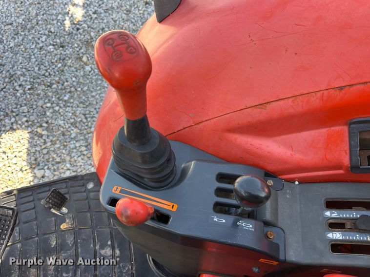 image for item LD9923 Kubota M5040D  MFWD tractor