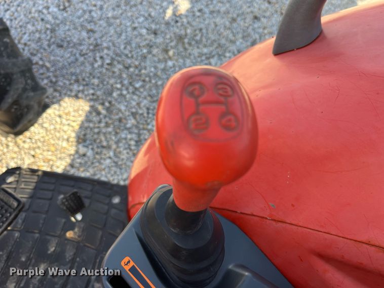 image for item LD9923 Kubota M5040D  MFWD tractor