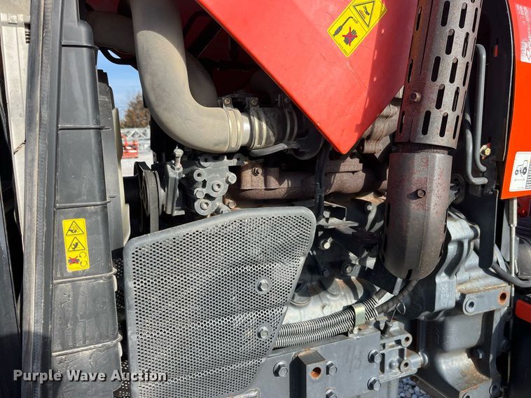 image for item LD9923 Kubota M5040D  MFWD tractor