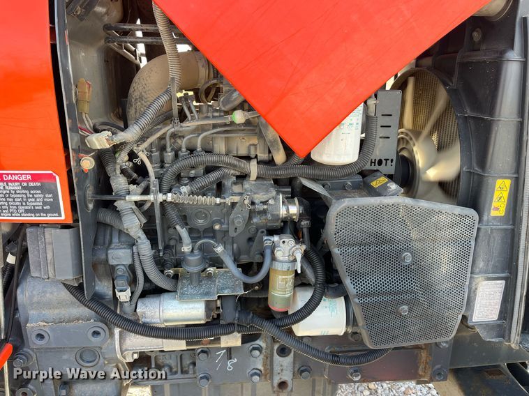 image for item LD9923 Kubota M5040D  MFWD tractor