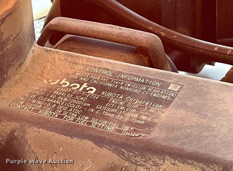 image for item LD9923 Kubota M5040D  MFWD tractor