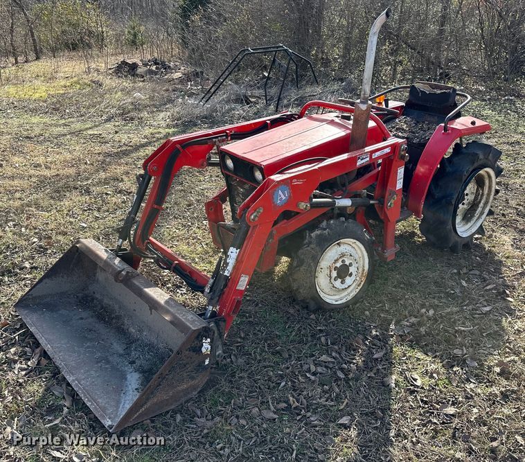 image for item LK9691 Hinomoto  MFWD tractor