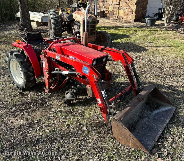 image for item LK9691 Hinomoto  MFWD tractor