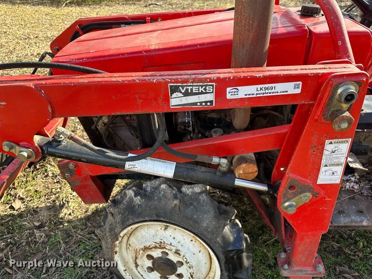 image for item LK9691 Hinomoto  MFWD tractor