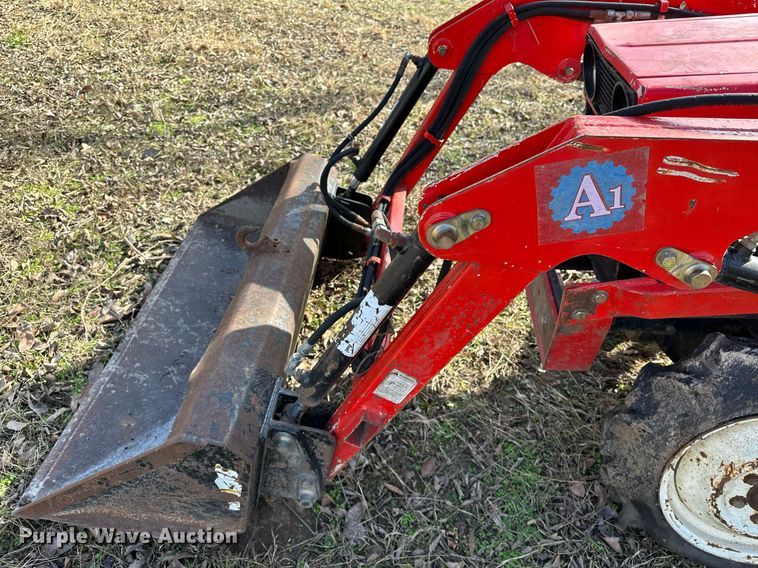 image for item LK9691 Hinomoto  MFWD tractor