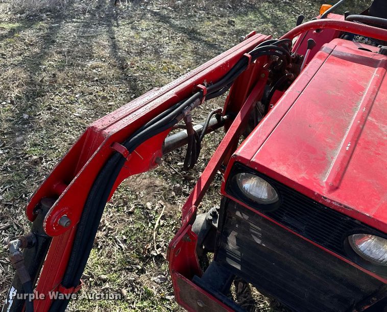 image for item LK9691 Hinomoto  MFWD tractor